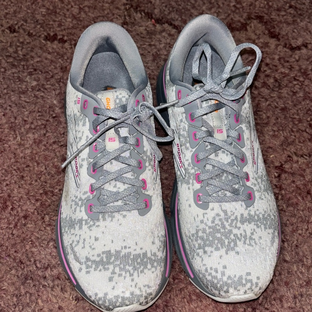 Brooks Ghost 15
